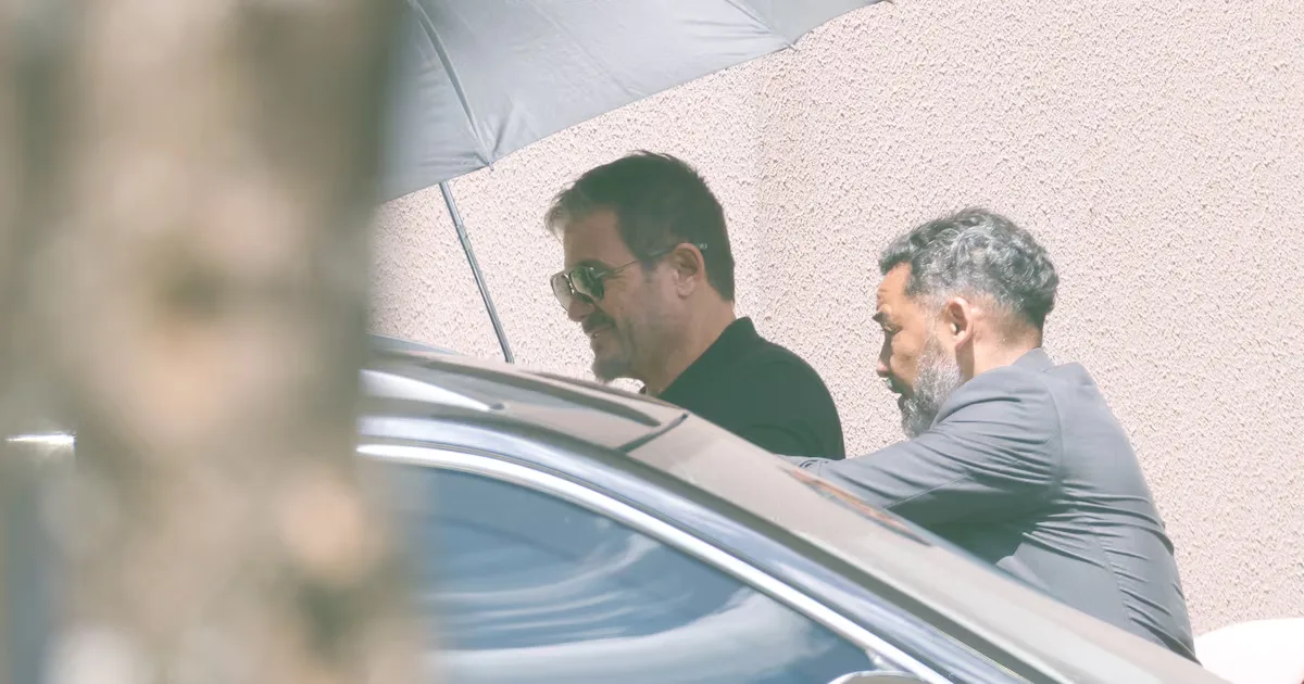 PF apreende carros e relógios de luxo em imóvel do pai de Daniel Vorcaro
