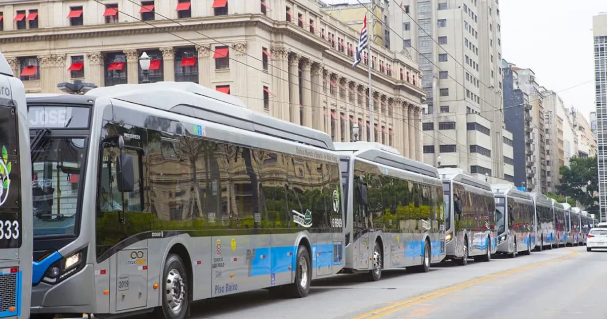 MP aponta possível controle do PCC sobre 12 empresas de ônibus em São Paulo