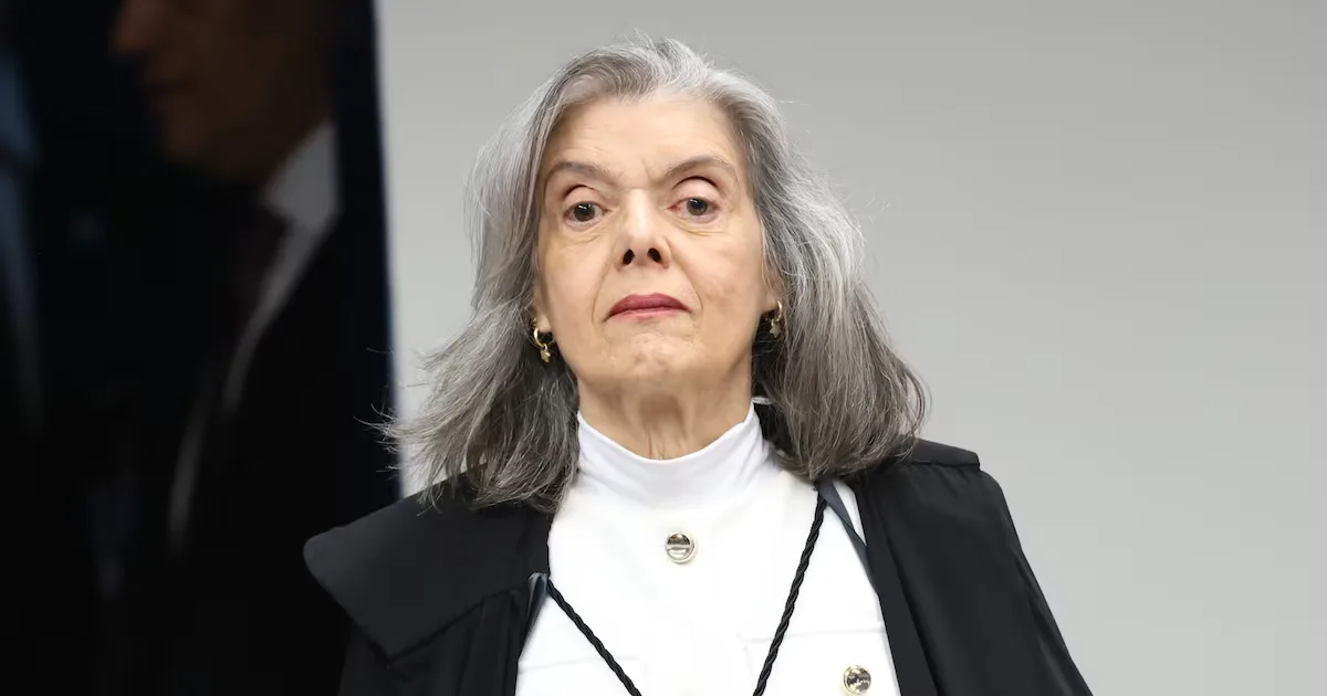 Cármen Lúcia pede desculpas por crise pública entre ministros do STF