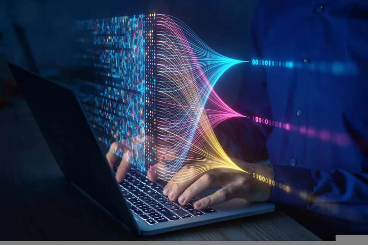 Jev aposta em decisões estruturadas para automatizar tarefas em softwares