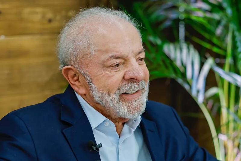 Lula acusa Mendonça de usar relatoria do STF para fazer política