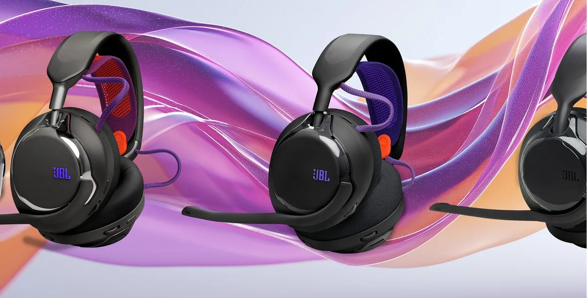 JBL Quantum 950 tem desconto de 28% e reúne áudio espacial e conexão dupla