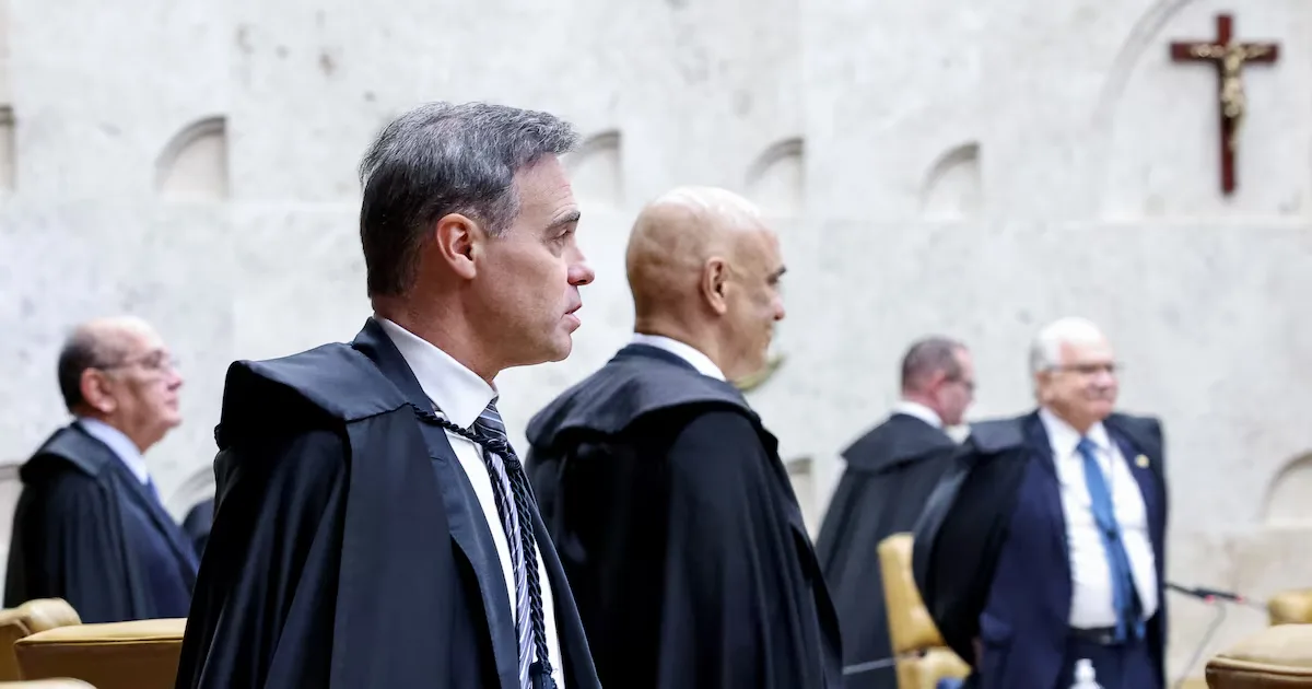 Afastamento de diretores da PF divide pré-candidatos à Presidência