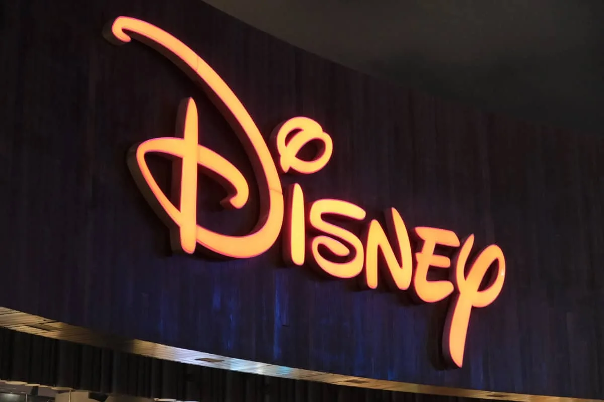 Disney cria cargo de tecnologia e nomeia ex-CEO da Character.AI