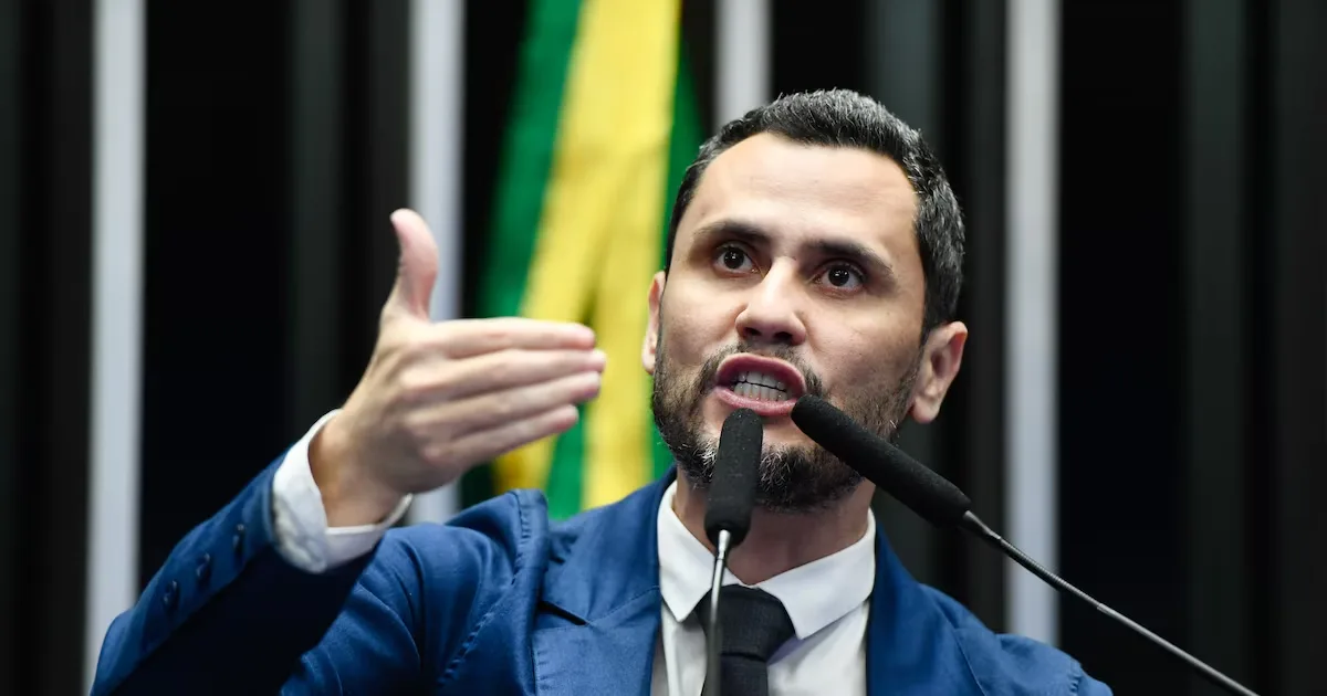 Cleitinho lidera disputa em Minas e mantém direita dividida, apontam pesquisas