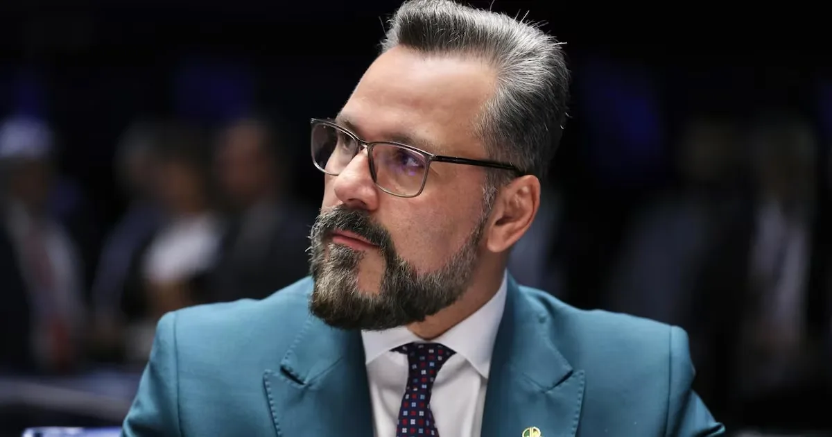 Alan Rick admite uso de verba eleitoral e firma acordo de R$ 486,4 mil