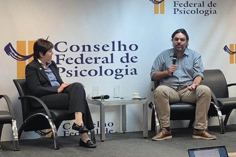 Seminário da PePSIC debate impactos da IA na comunicação científica