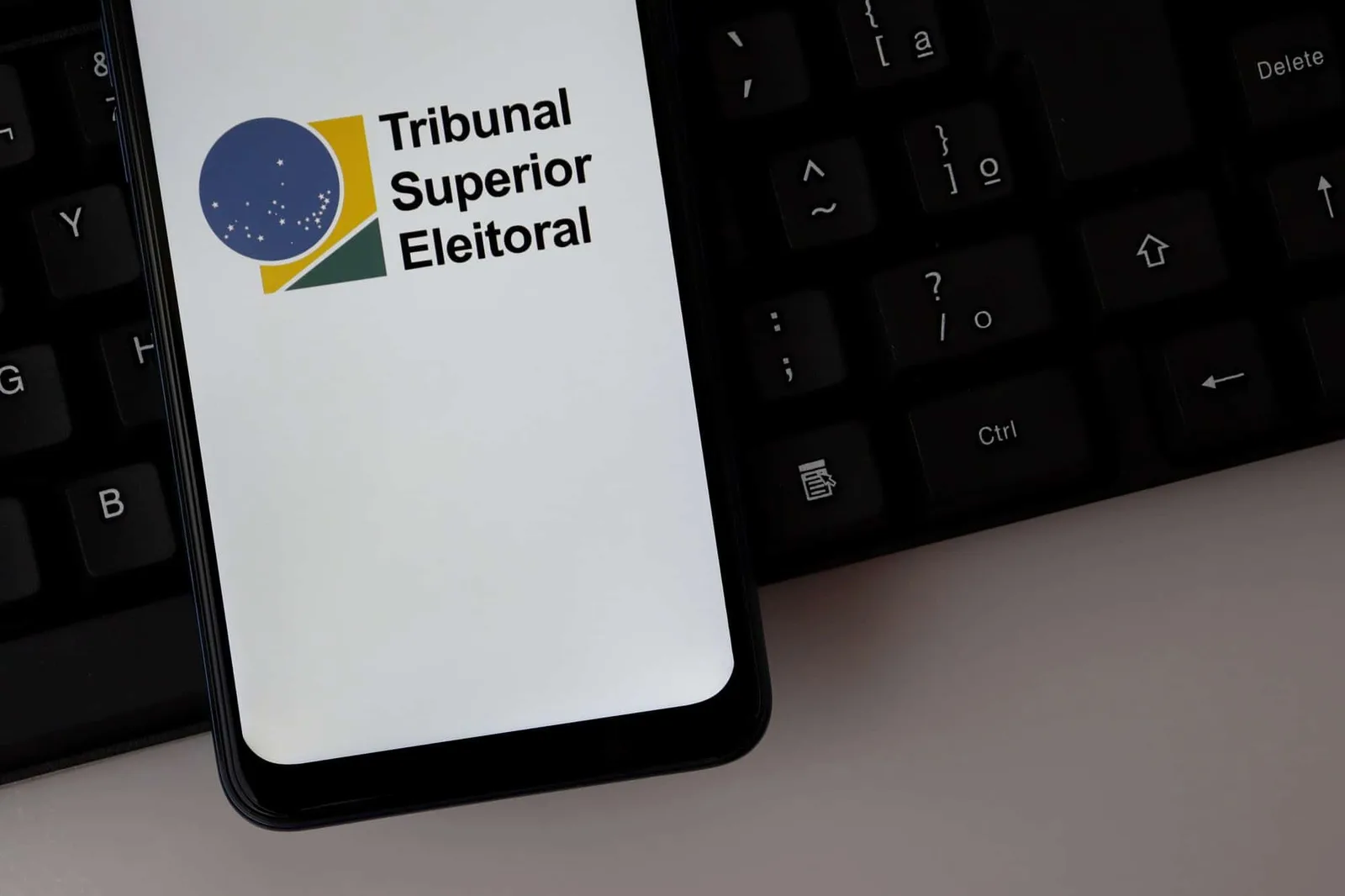 TSE disponibiliza ChatVote para dúvidas sobre as Eleições 2026