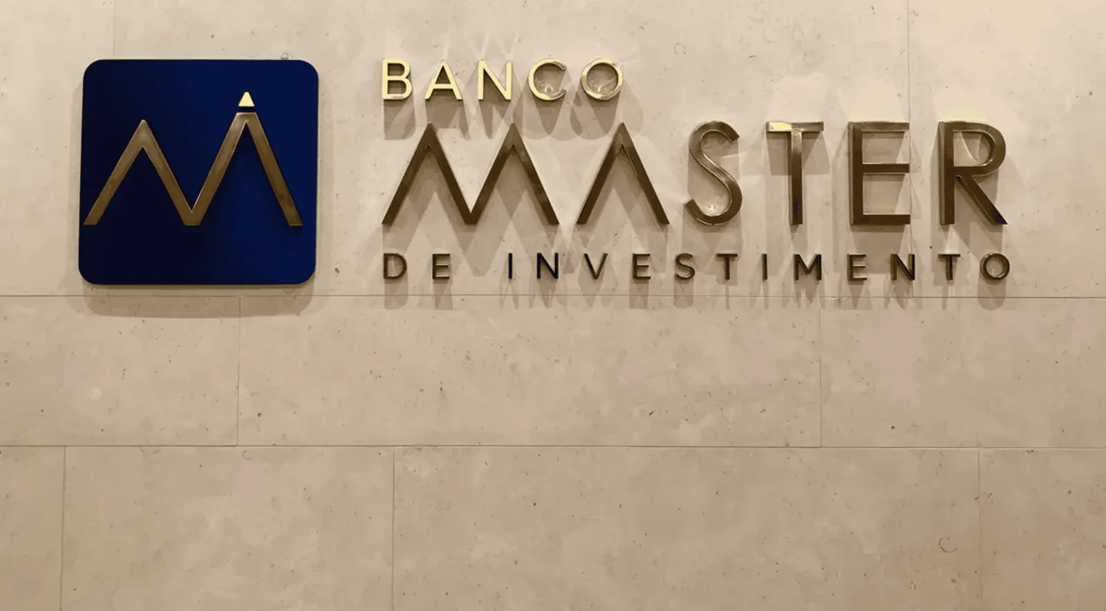 Metadados e assinaturas digitais expõem cessões fictícias ligadas ao Banco Master