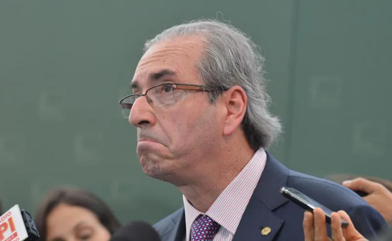 Eduardo Cunha mantém campanha após registro ser negado em Minas Gerais