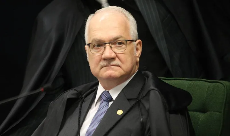 Fachin cobra explicações de Mendonça sobre afastamento na Polícia Federal