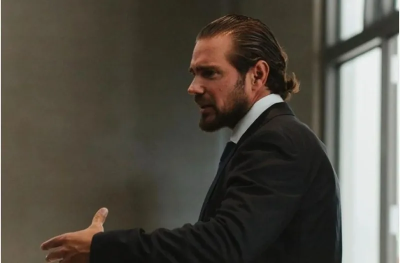 EFB intima bancos e empresas nos EUA em busca de ativos ligados a Vorcaro
