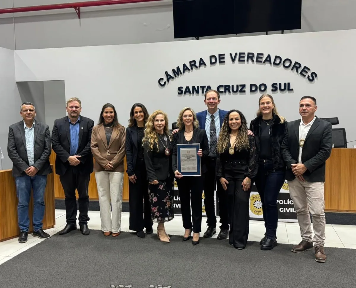 Câmara de Santa Cruz do Sul reconhece atuação da delegacia infantojuvenil