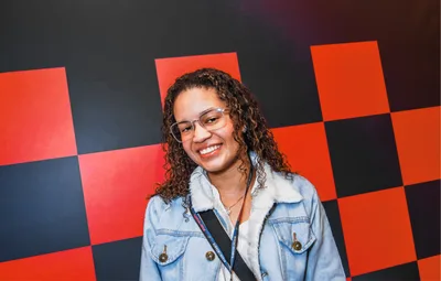 IA transforma revisões de código em base para automatizar padrões de engenharia