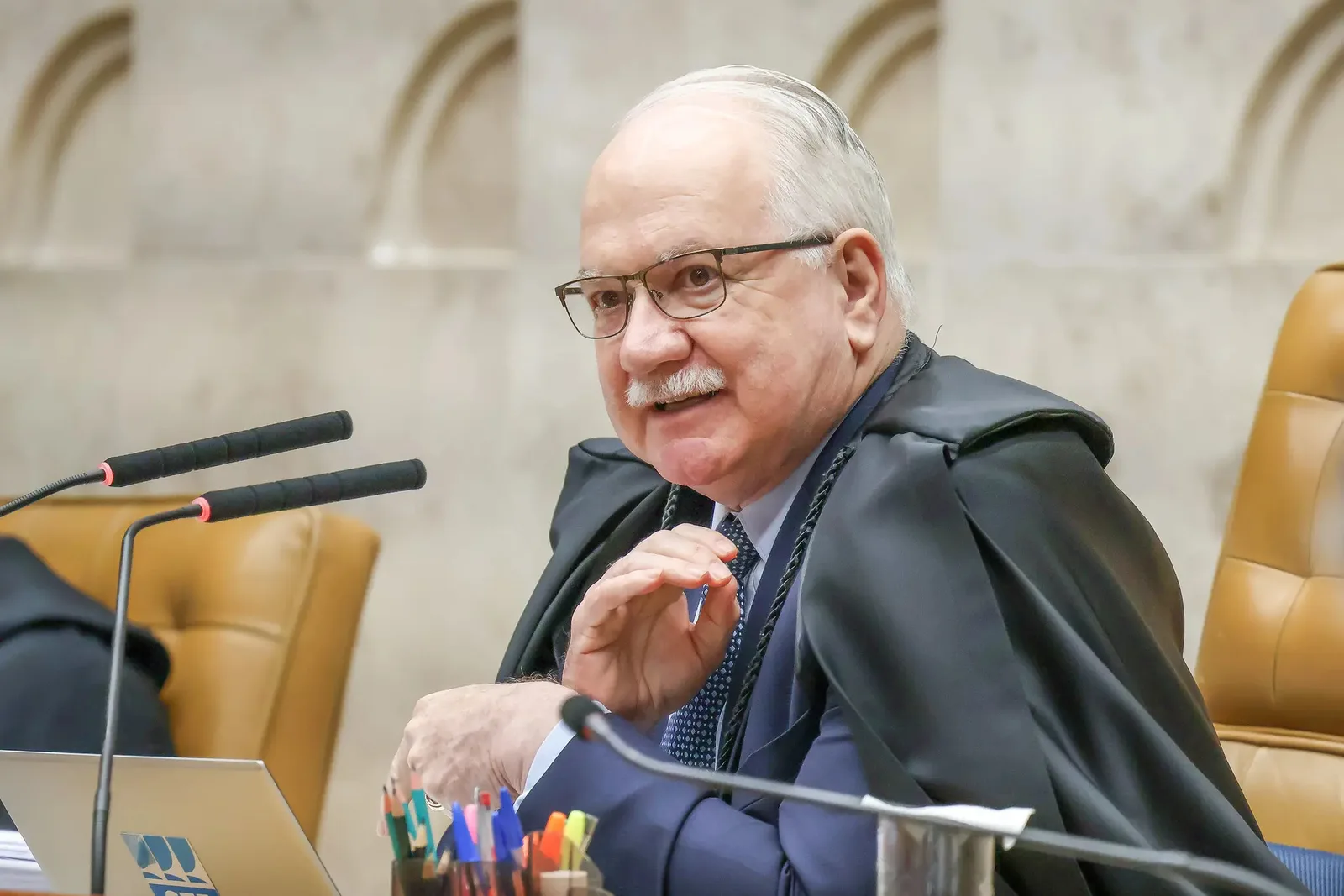 Fachin pede respeito ao voto e tranquilidade nas eleições de domingo