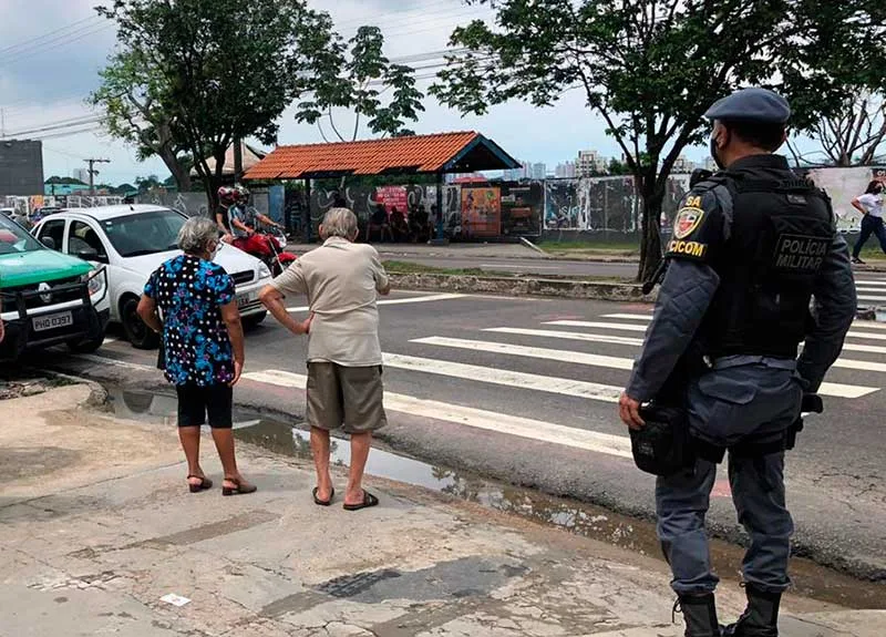Serviço eleitoral alcança mais de 300 municípios paulistas, mas idosos ainda enfrentam barreiras