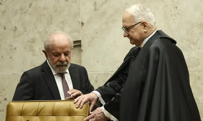 Fachin suspende medidas após decisões divergentes sobre comando da PF