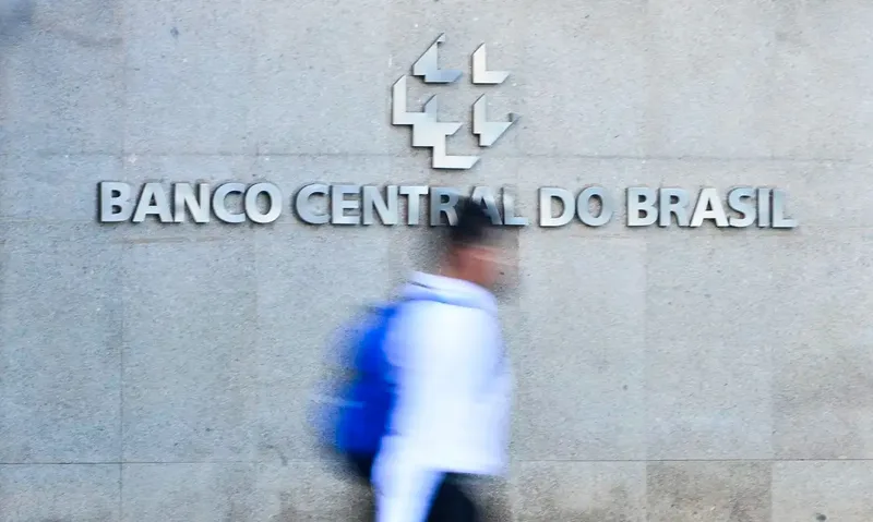 Fluxo cambial acumula saída de US$ 5,987 bilhões até 11 de setembro