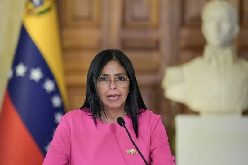 Diálogo na Venezuela recoloca presos políticos no centro das negociações