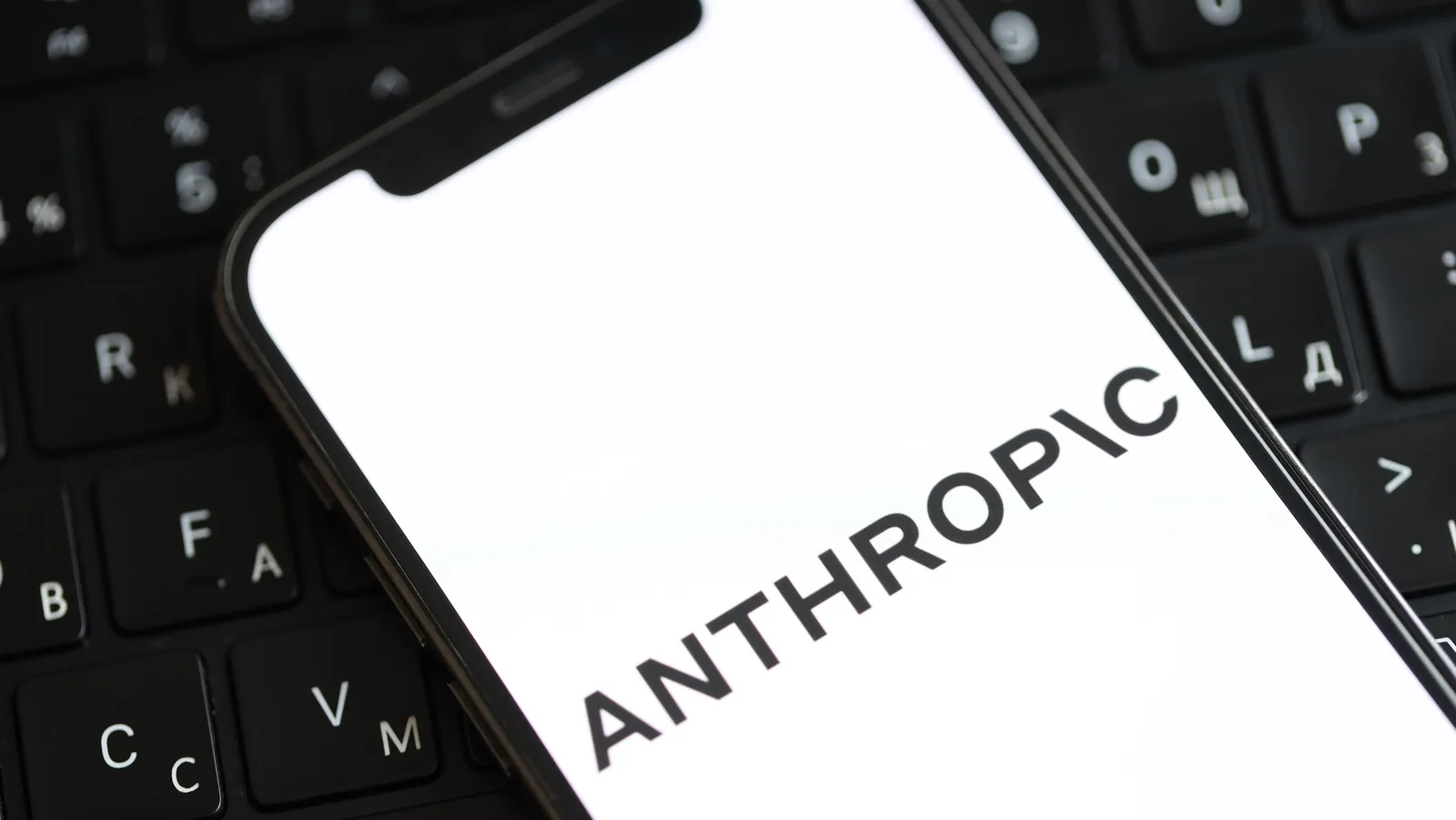 Anthropic cria métricas para acompanhar avanço e segurança da IA