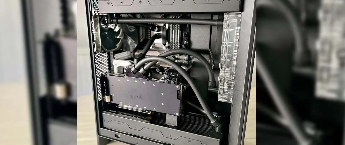 Usuário combina três GPUs e cria servidor com 70 GB de VRAM para IA