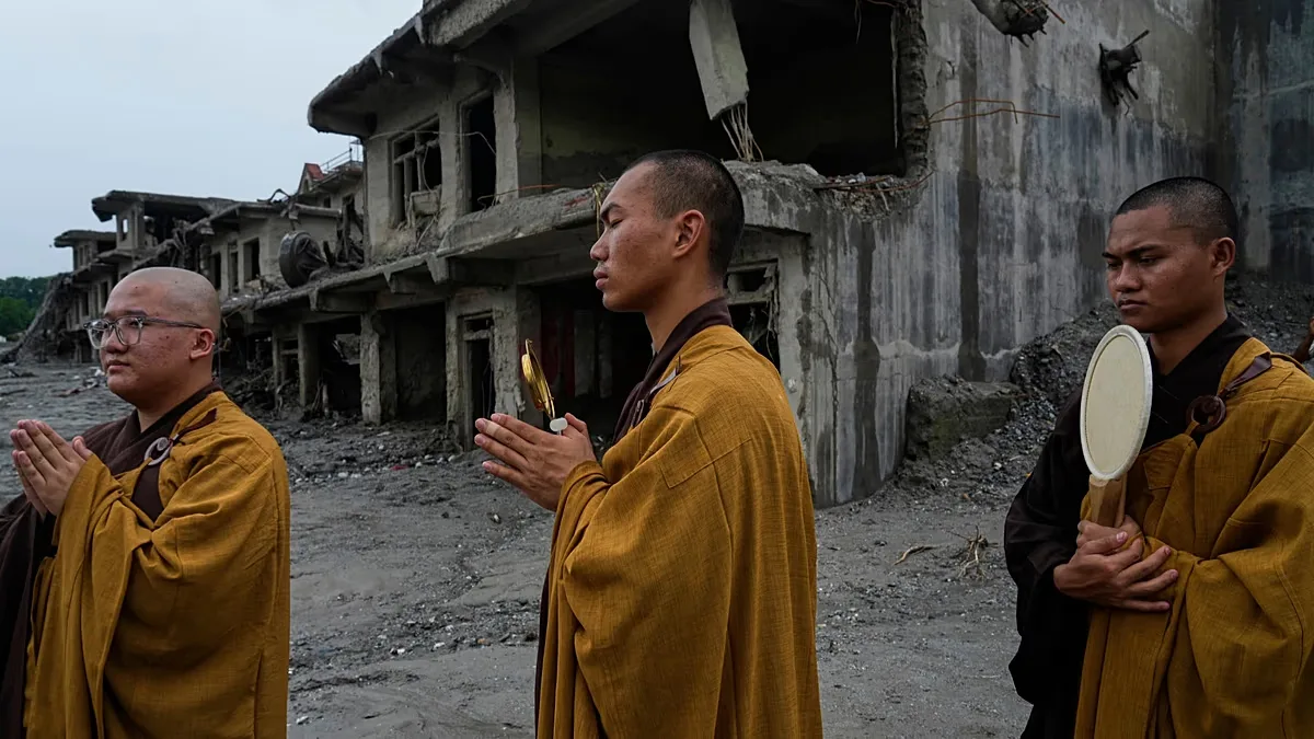 Nepal concentra buscas em usinas após enchentes que deixaram mais de 1.300 mortos