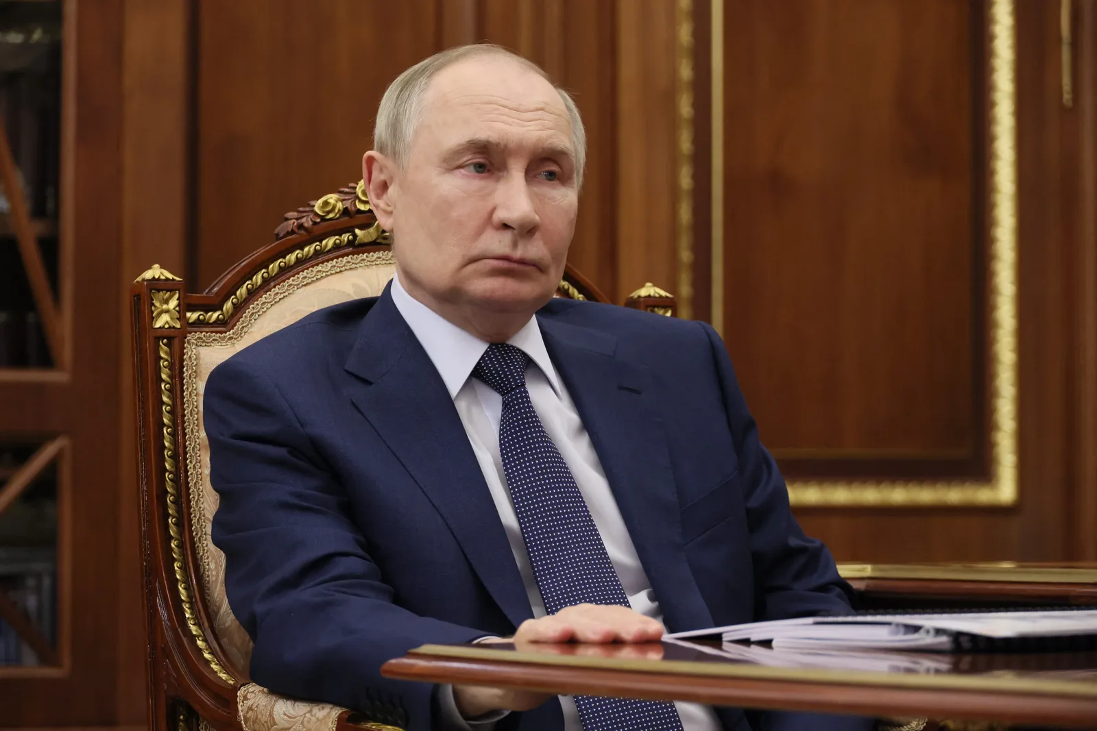 Putin mantém diálogo com enviados de Trump, mas sem avanço sobre a Ucrânia