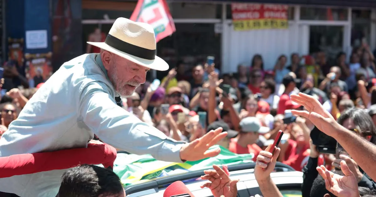 Lula reforça atos de rua em São Paulo antes do primeiro turno