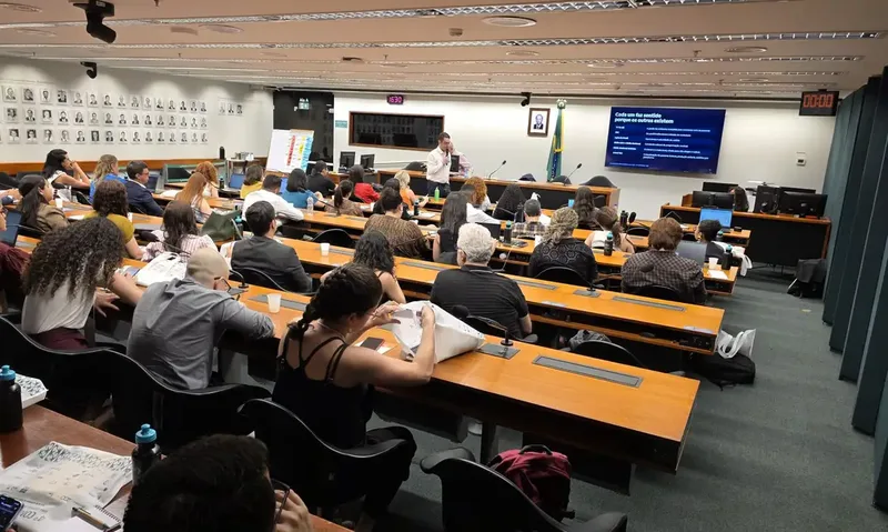 Congresso em Brasília discute desafios da comunicação pública