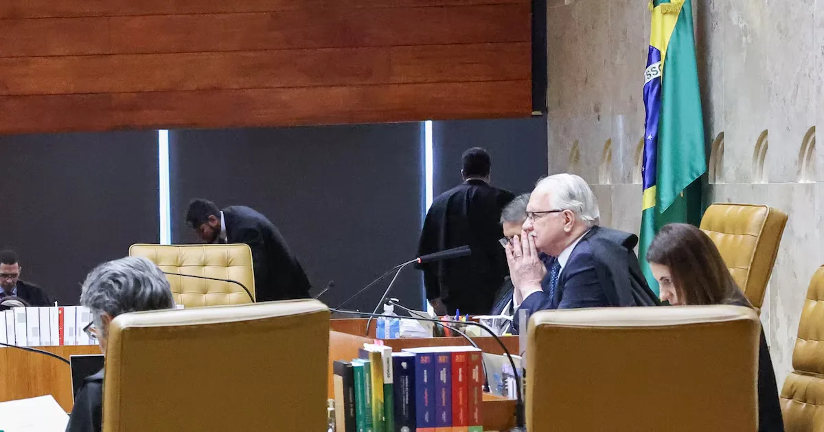 Disputa no STF envolve controle da Polícia Federal e permanência de Moraes