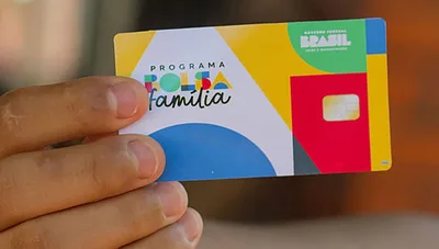 Bolsa Família começa pagamentos de setembro durante greve na Caixa