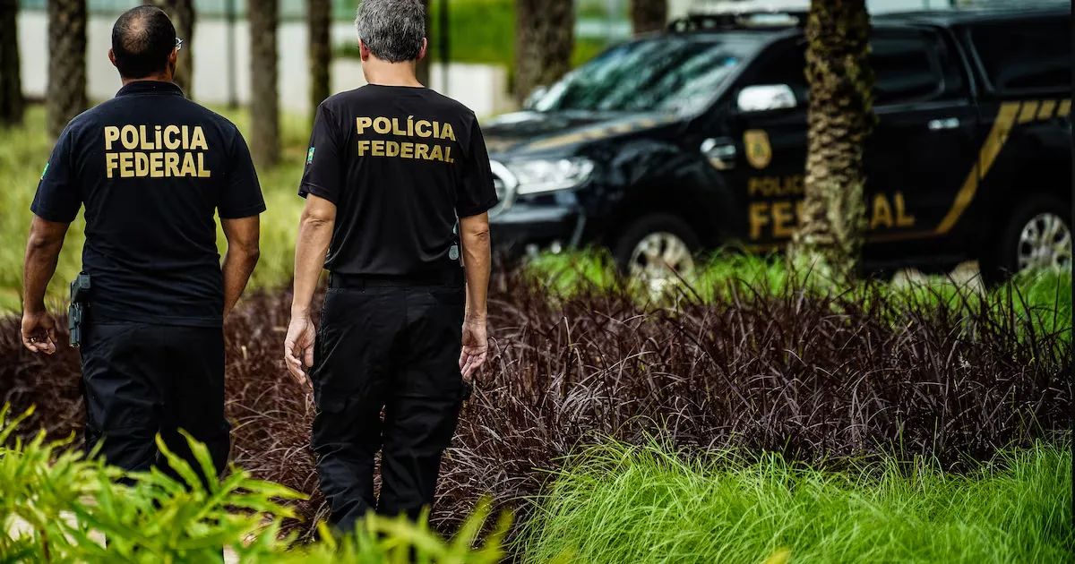 Pesquisa mostra baixa confiança na PF durante julgamento no STF