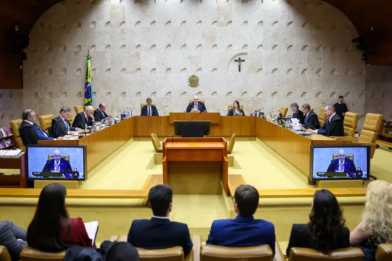 Fachin busca limitar efeitos políticos de sessão sobre Moraes e Mendonça