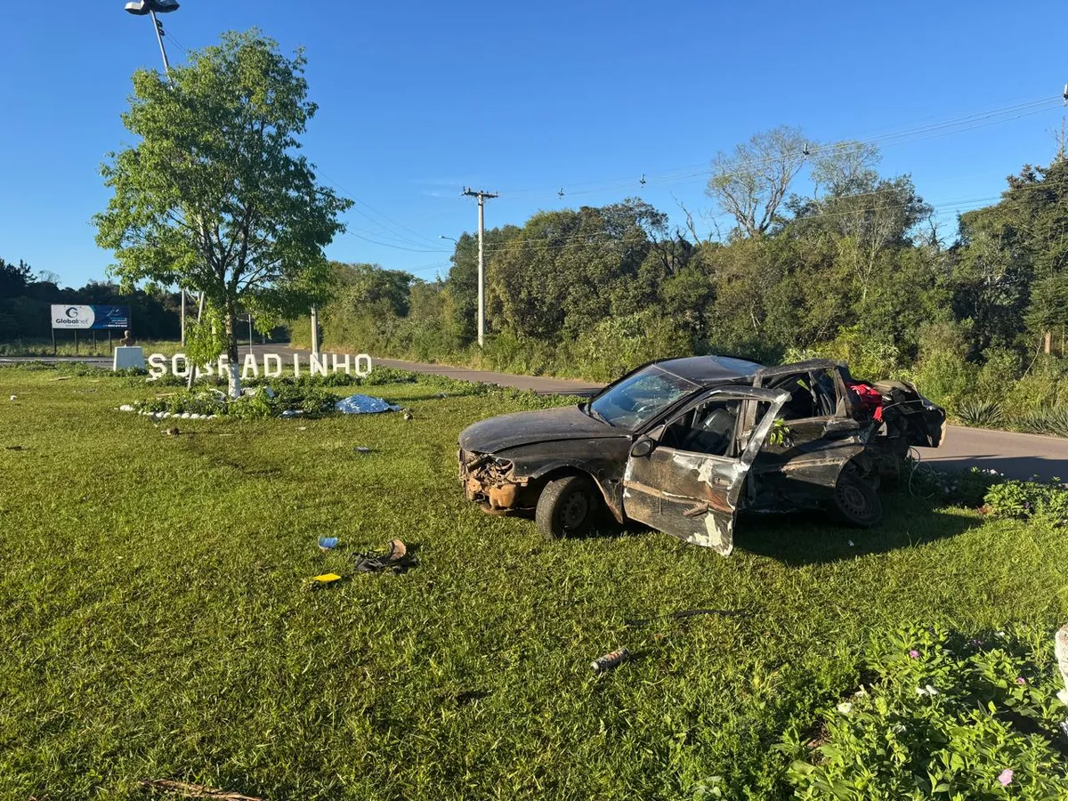 Homem morre após colisão entre caminhão e Vectra em Sobradinho