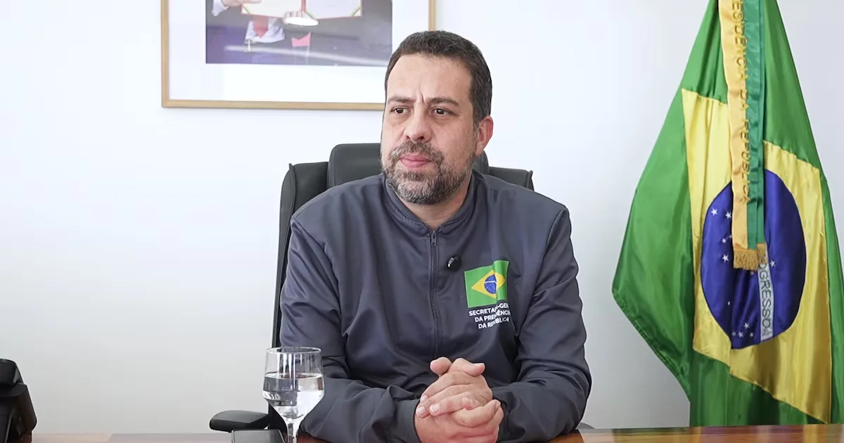 Boulos anuncia licença sem remuneração para atuar por Lula nas periferias de São Paulo