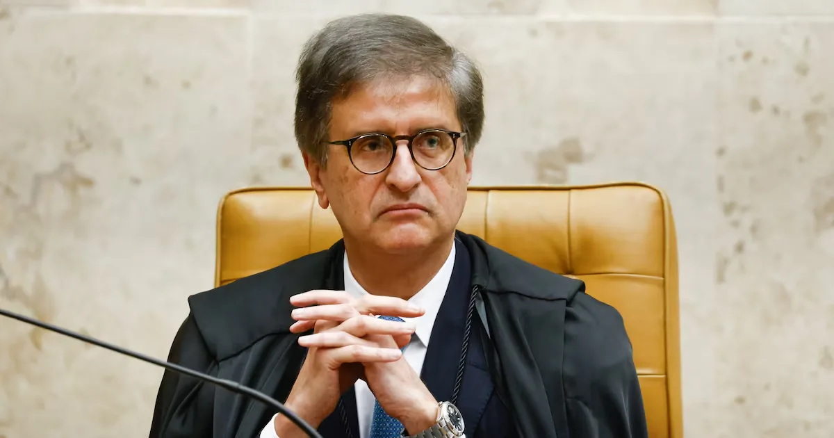Gonet pede acesso integral do STF a mensagens extraídas do celular de Vorcaro
