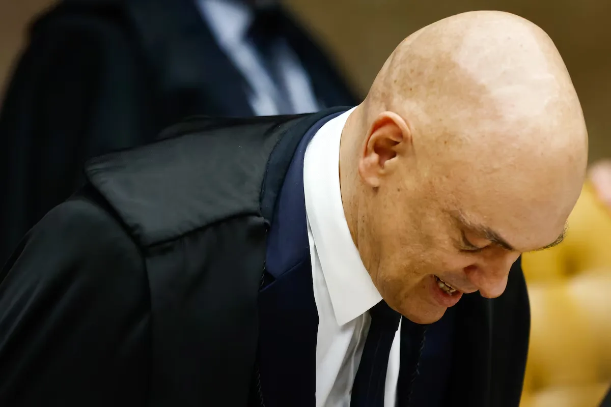 Andreazza questiona defesa de Moraes e defende apuração sobre mensagens