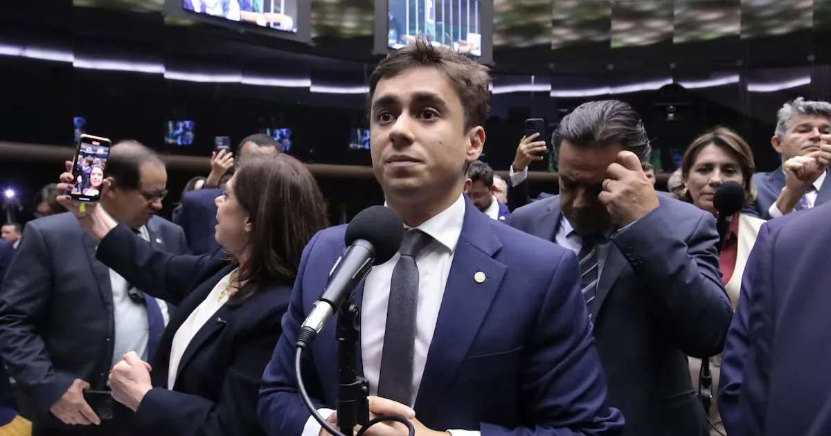 Campanha de Lula pede ao TSE remoção de posts de Nikolas sobre exame de próstata