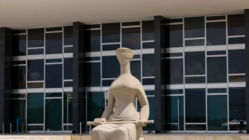 Crise no STF aparece pouco ligada ao voto nas redes, aponta Palver
