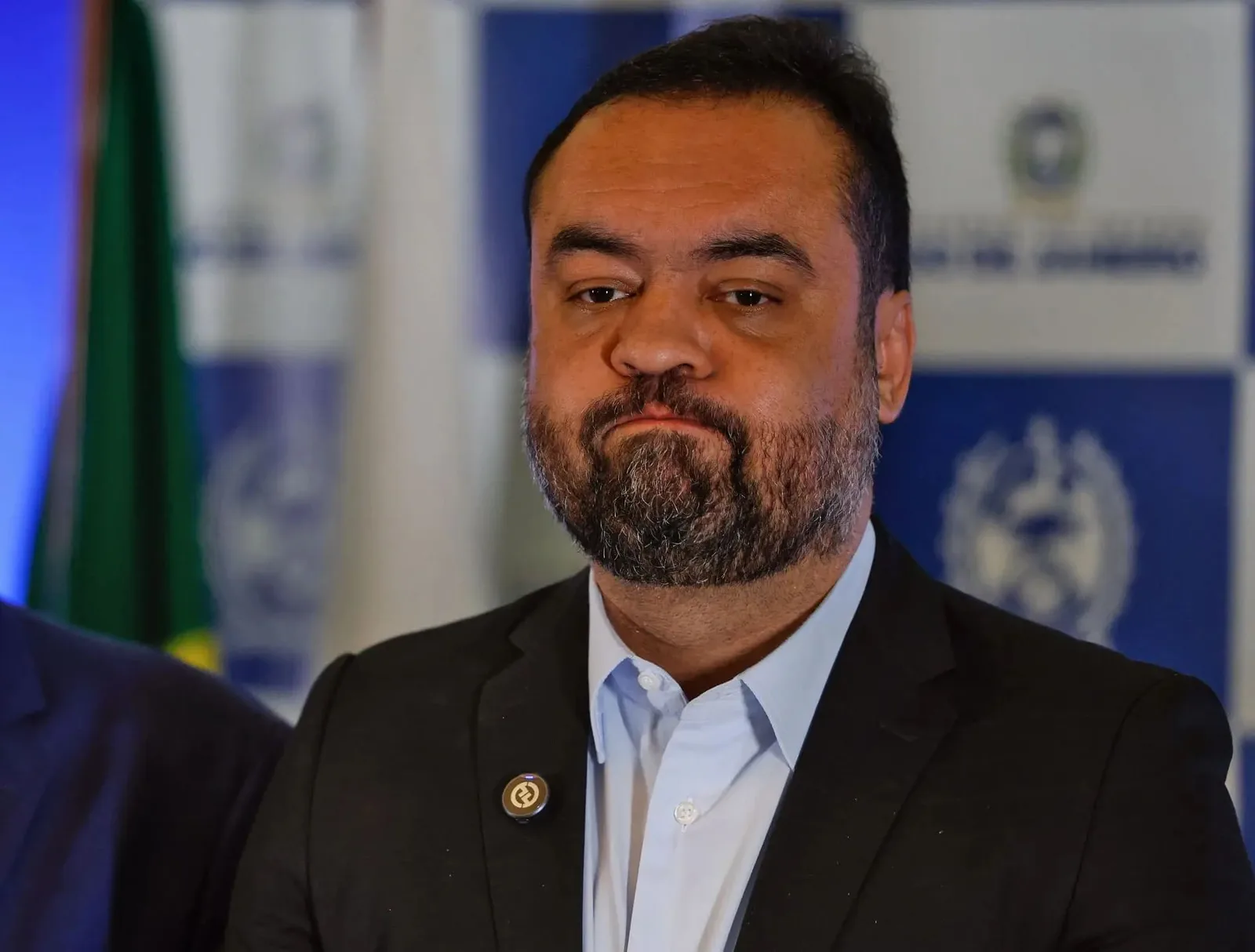 Mensagens registram contato sobre Cabral antes de voto de Mendonça no STF