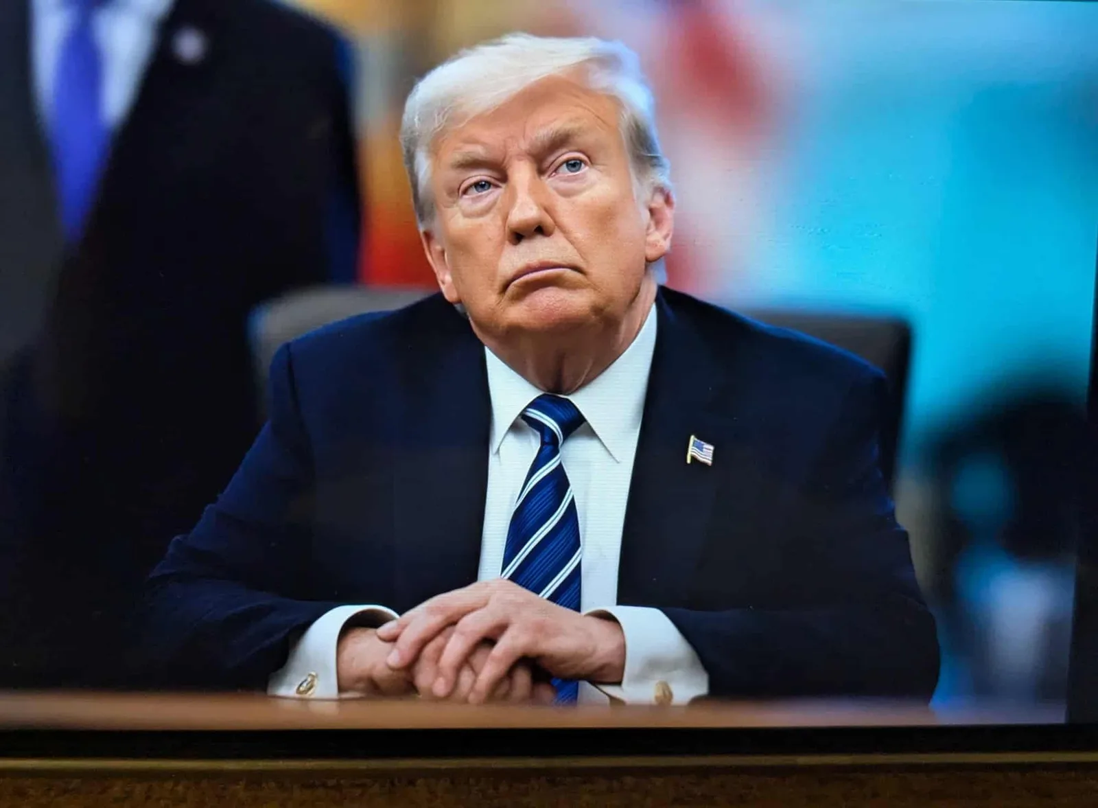 Trump consulta público sobre novos nomes para a inteligência artificial