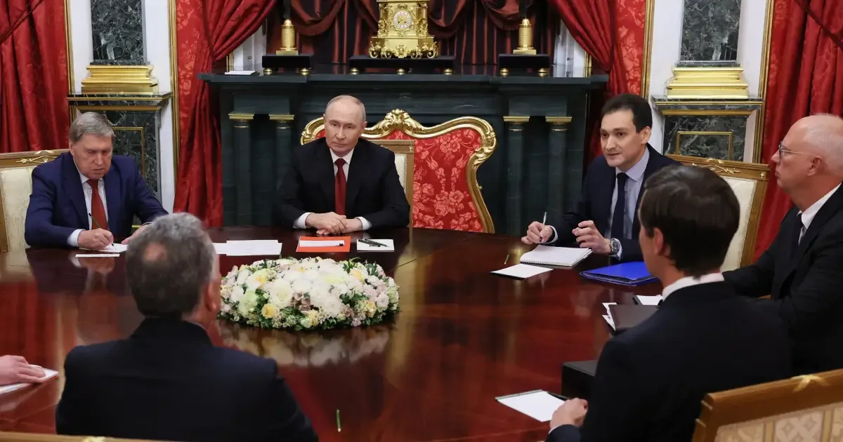 Putin recebe enviados de Trump para tratar de plano de paz na Ucrânia