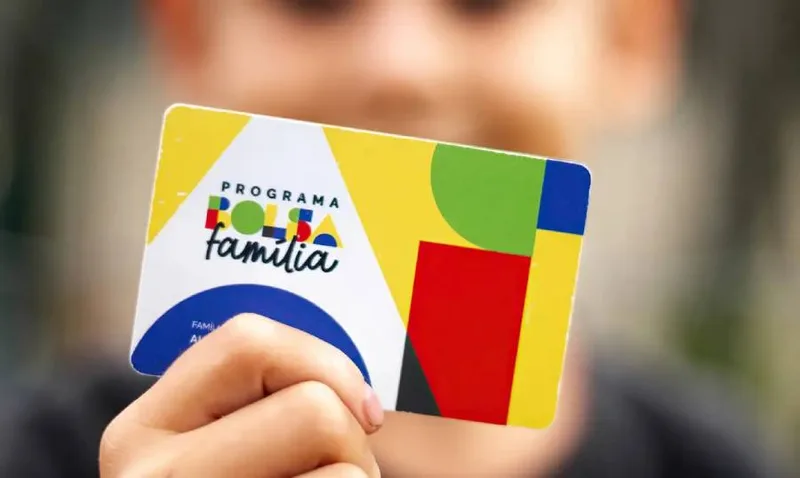 Reajuste do Bolsa Família eleva debate sobre metas fiscais de 2026 e 2027