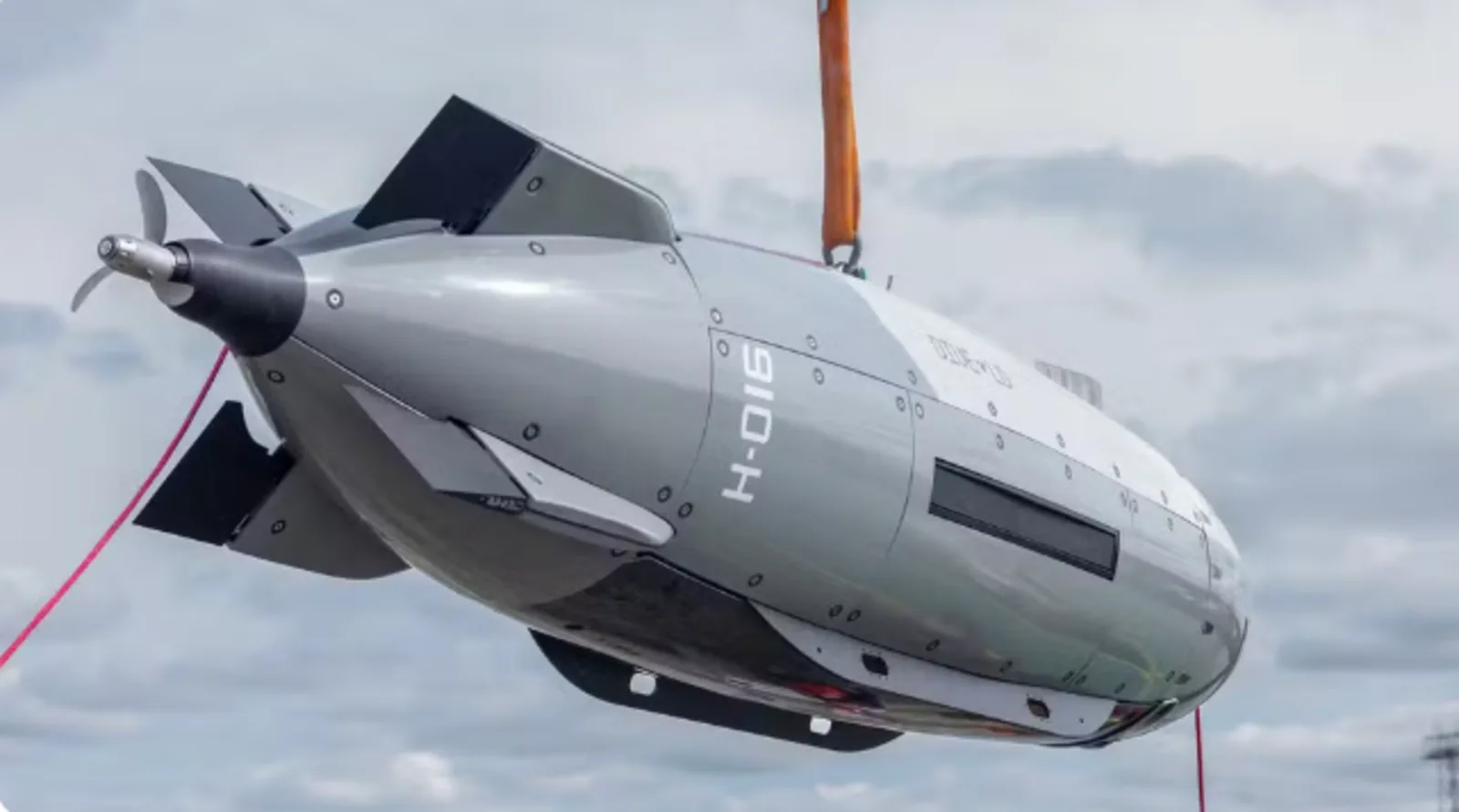 Irã apreende drone submarino da Marinha dos Estados Unidos no Estreito de Ormuz