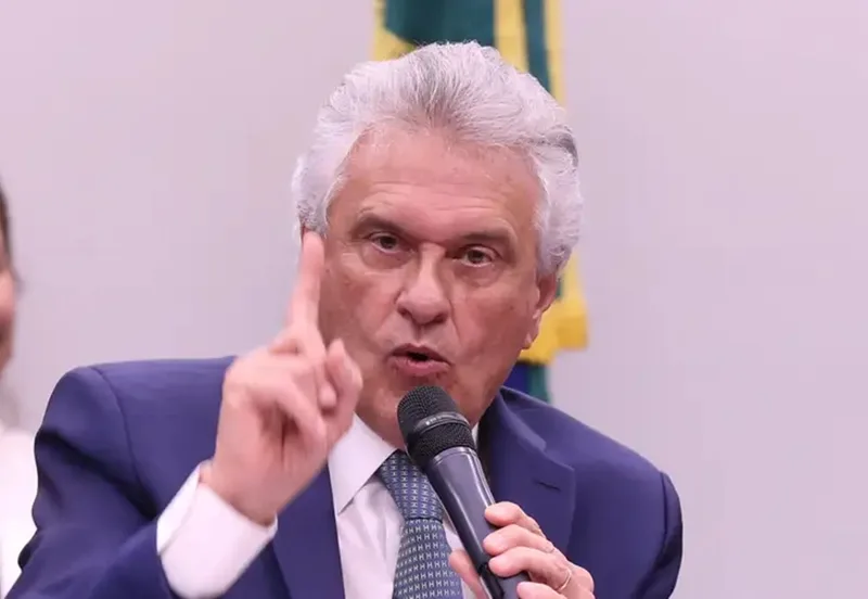 Candidatos à Presidência apoiam afastamento do chefe da Polícia Federal