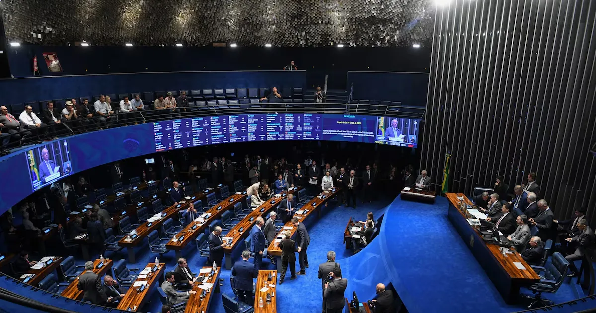 PL pode ampliar bancada no Senado, enquanto PSD perderia cadeiras