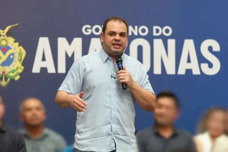 Justiça eleitoral manda retirar seis posts que ligam Cidade a benefícios no Amazonas