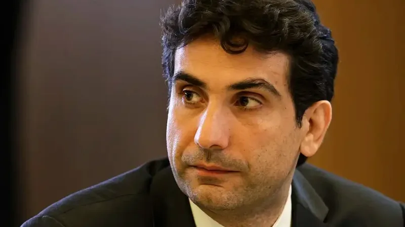 Inquérito do Banco Master terá depoimentos de dirigentes do BC e André Esteves