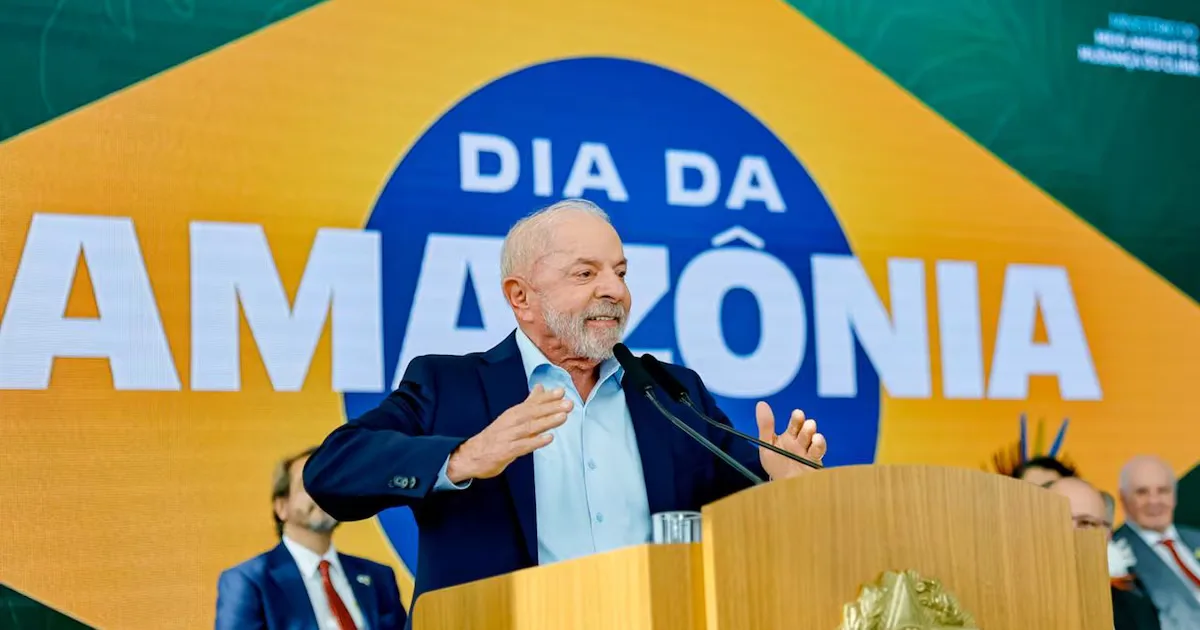 Pesquisa Atlas aponta avanço de Flávio Bolsonaro sobre Lula na disputa presidencial