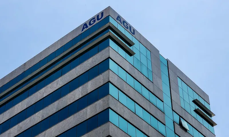 AGU pede remoção de 97 perfis que simulam médicos com inteligência artificial